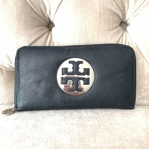 Tory Burch Black Charlie Zip Continental Wallet